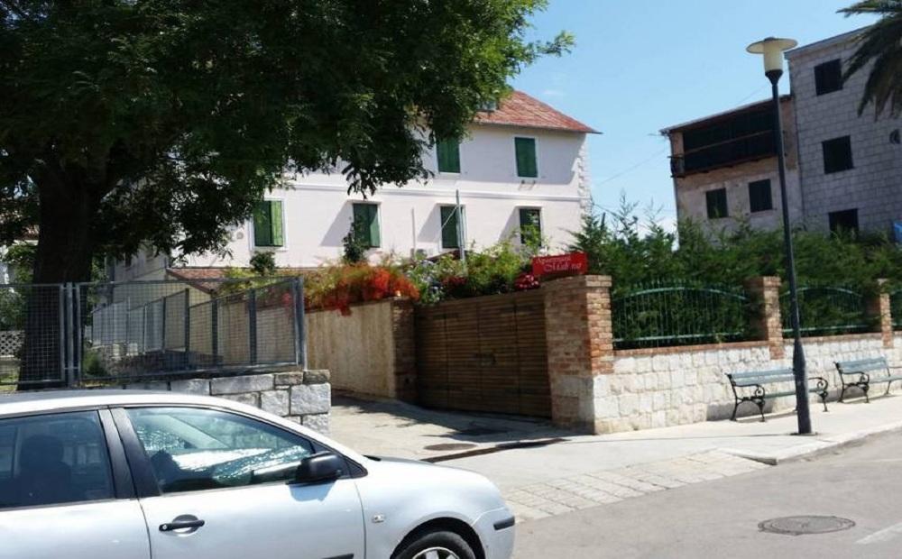 Apartments Mali Raj Vranjic Eksteriør billede